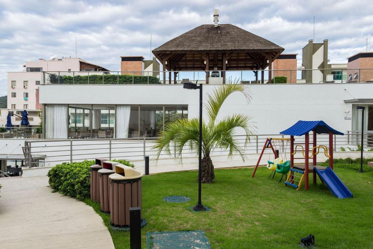 Punta Blu 102-9 - Apartamento De Alto Padrao Em Condominio Exclusivo, Quadra Poliesportiva - Piscina - Portaria 24H. Bombinhas Exteriör bild